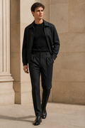 Pantalon Wearse noir porté, vue avant